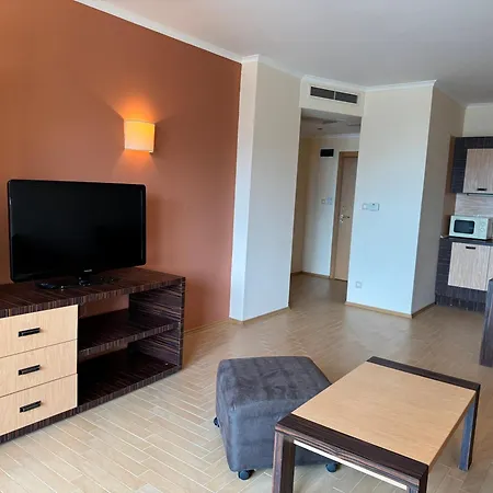 Vp Majestic Apartment
